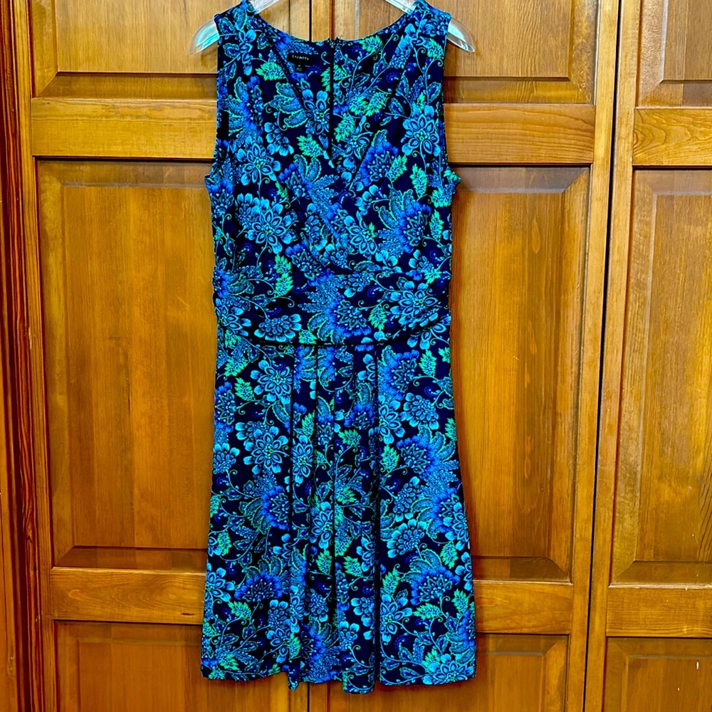 Talbots Sleeveless V-neck Floral Dress